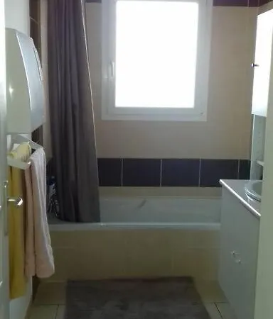 Charmante Maison Nyaraló Aigondigne